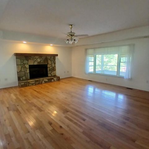 7391 Boardtown, Ellijay, GA 30540