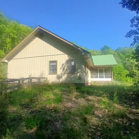 7391 Boardtown, Ellijay, GA 30540