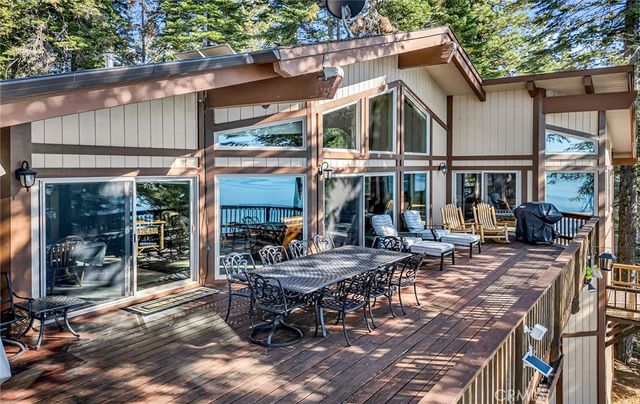 1217 Driftwood Cove Road, Lake Almanor, CA 96137