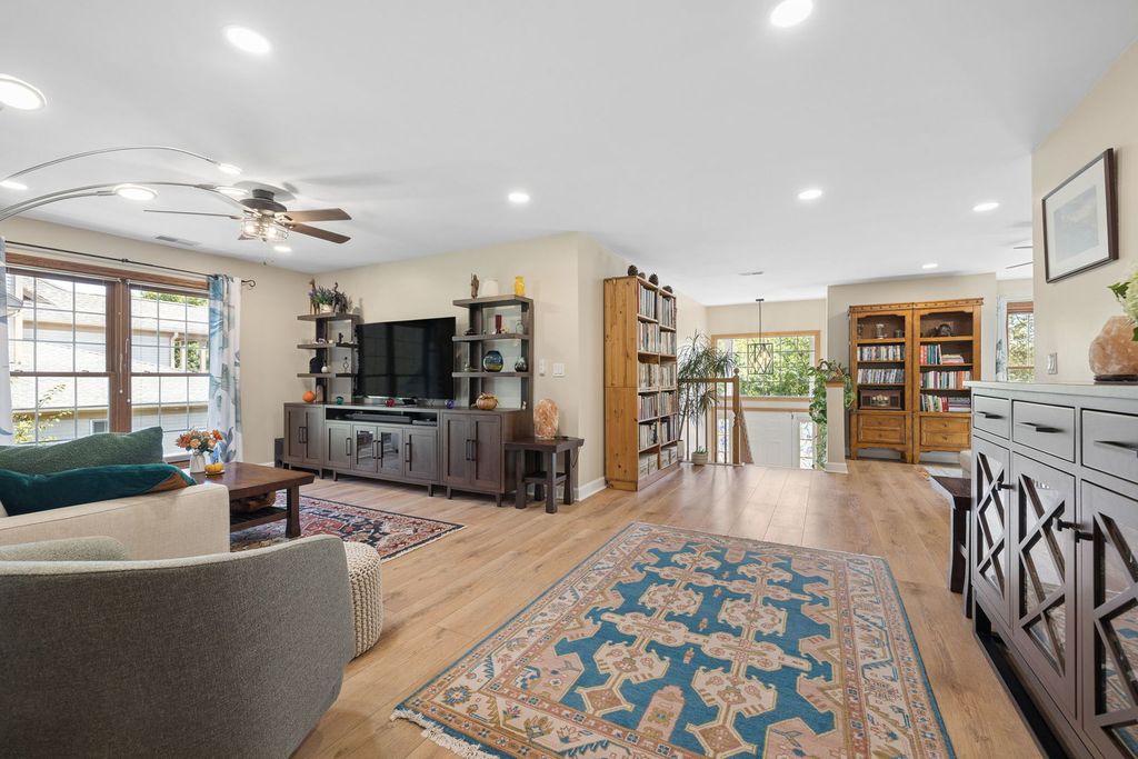 1523 Orchard Circle, Naperville, IL 60565 — photo 5