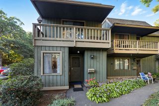 1 Coach Drive 1, Southington, CT 06489