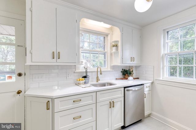 4606 DREXEL RD, College Park, MD 20740