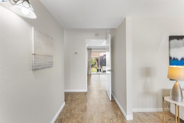 3179 Mackenzie Pl, Fremont, CA 94536