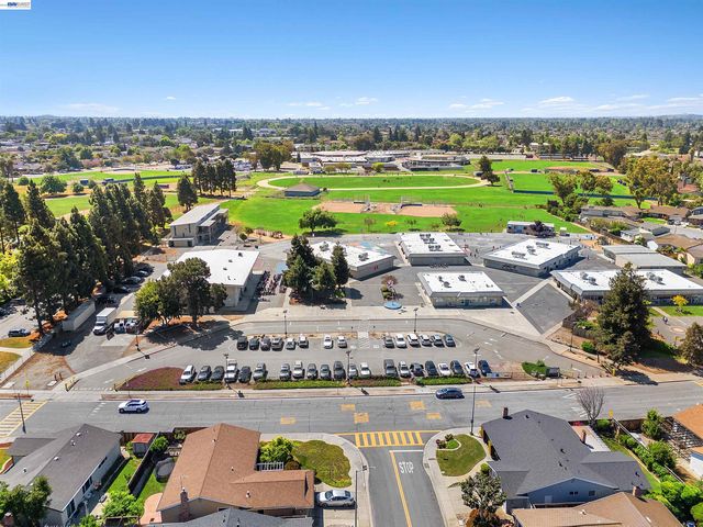 3179 Mackenzie Pl, Fremont, CA 94536