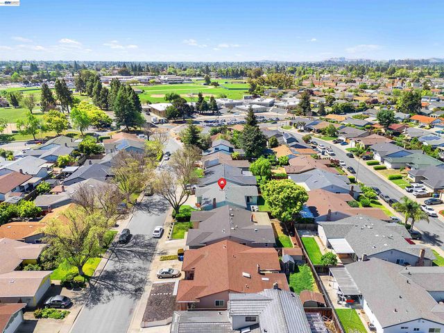 3179 Mackenzie Pl, Fremont, CA 94536