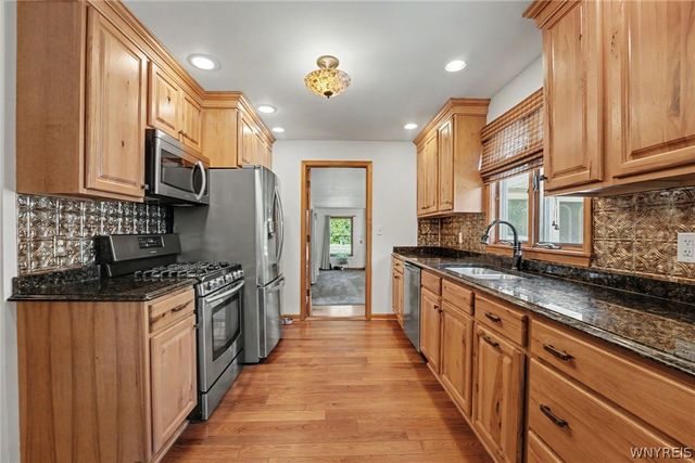 7157 Taylor Road, Boston, NY 14075