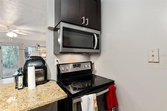 1015 SW 9TH STREET C4, Gainesville, FL 32601