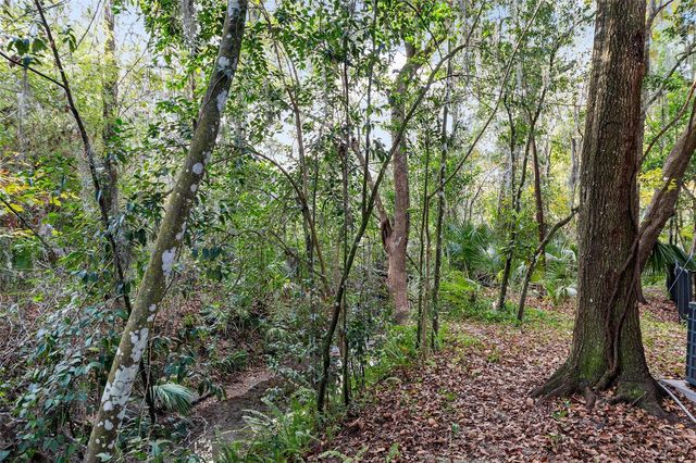 1015 SW 9TH STREET C4, Gainesville, FL 32601