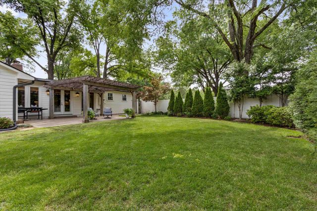 4678 CHICKASAW RD, Memphis, TN 38117
