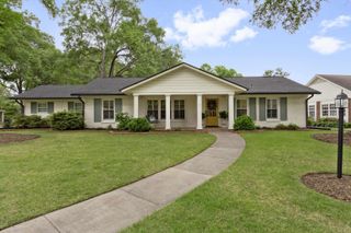 4678 CHICKASAW RD, Memphis, TN 38117