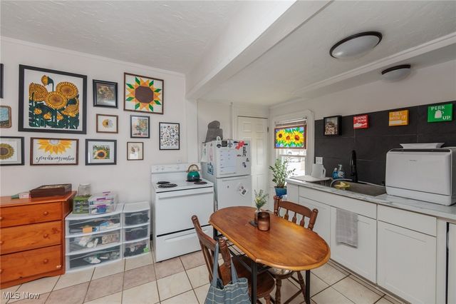 21082 Westwood Drive, Strongsville, OH 44149