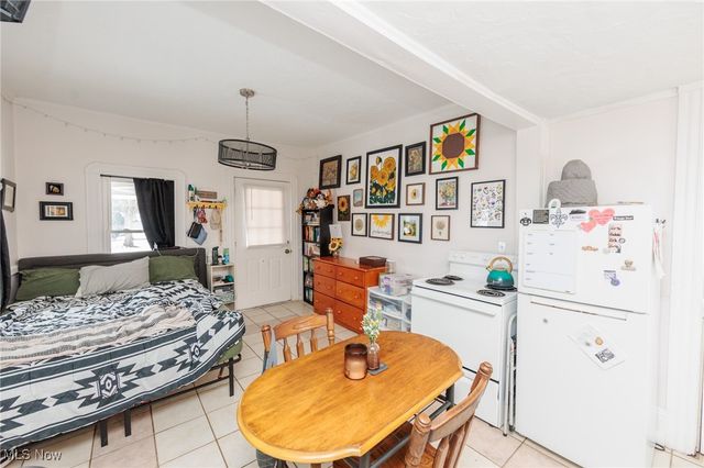 21082 Westwood Drive, Strongsville, OH 44149