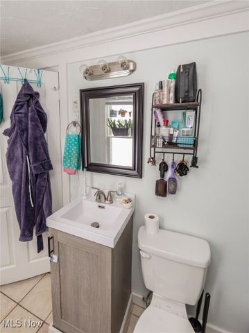 21082 Westwood Drive, Strongsville, OH 44149