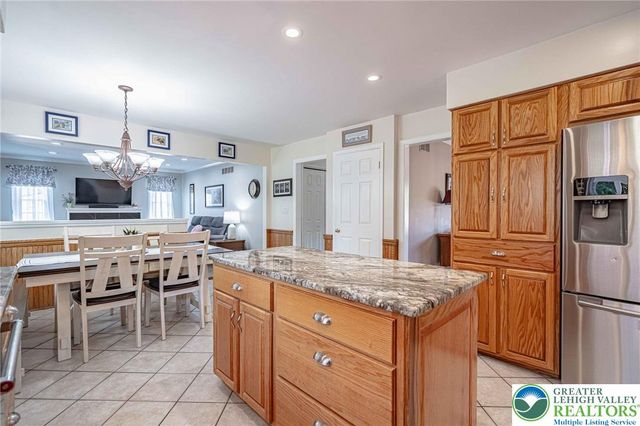 3930 Danberry Drive, Easton, PA 18045