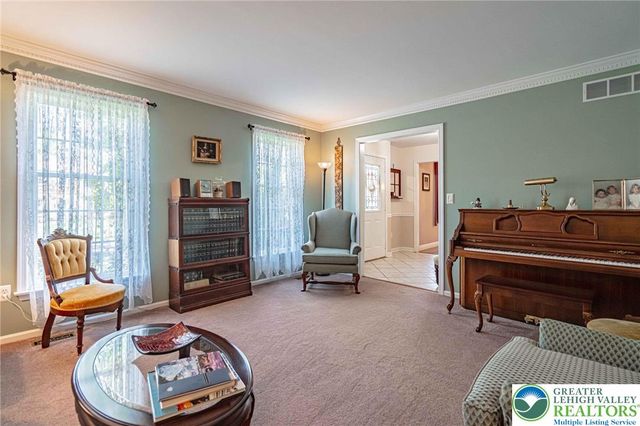 3930 Danberry Drive, Easton, PA 18045
