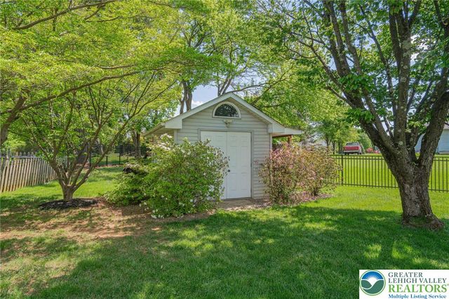 3930 Danberry Drive, Easton, PA 18045