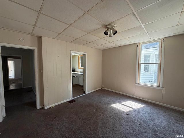926 N 3RD Street, Springfield, IL 62702