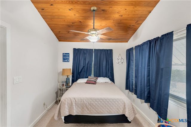 1303 Canyon Edge, Canyon Lake, TX 78133