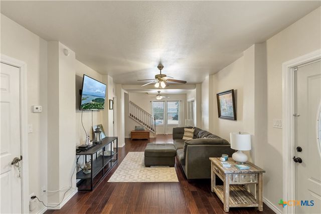 1303 Canyon Edge, Canyon Lake, TX 78133