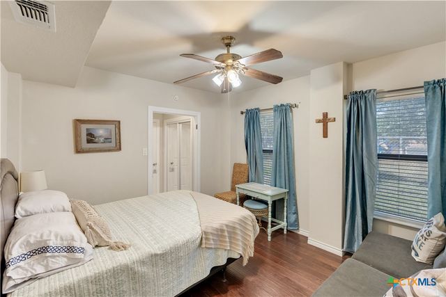 1303 Canyon Edge, Canyon Lake, TX 78133