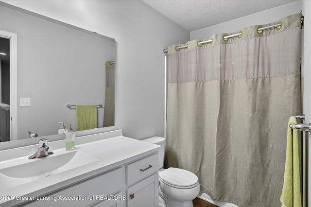 4493 Sunset Drive, Potterville, MI 48876