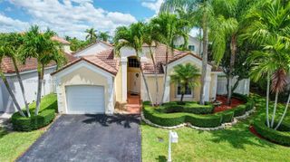396 Bedford Ave, Weston, FL 33326