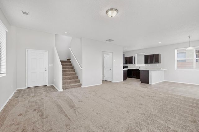 23 Hermanos Loop, Los Lunas, NM 87031