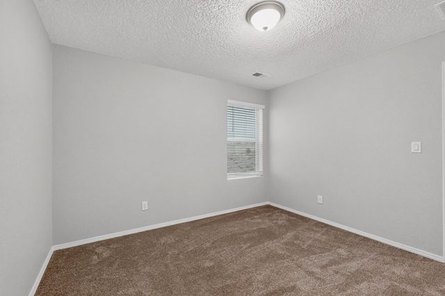 23 Hermanos Loop, Los Lunas, NM 87031