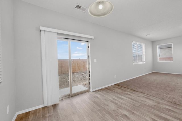 23 Hermanos Loop, Los Lunas, NM 87031