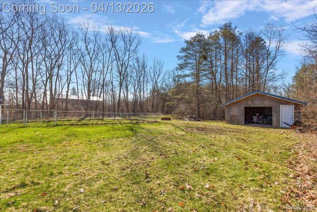 4705 Ketchum Road, St. Clair Township, MI 48079