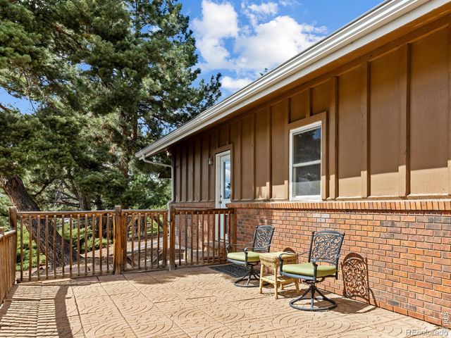 309 Glenview Court, Longmont, CO 80504
