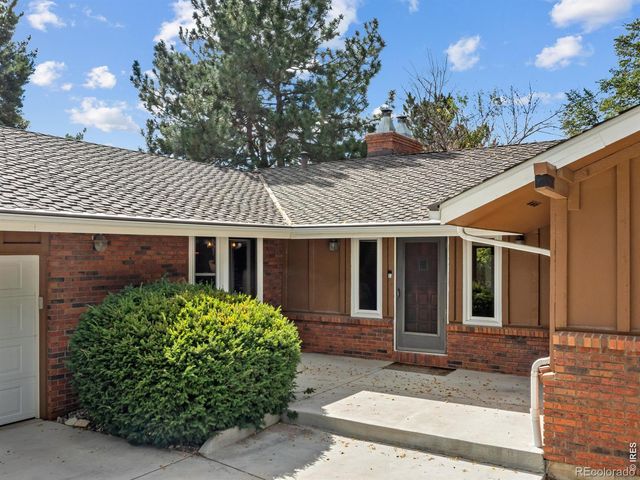 309 Glenview Court, Longmont, CO 80504