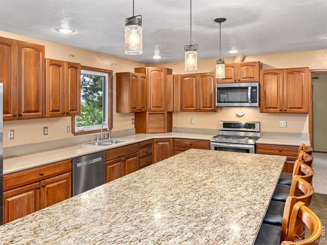 309 Glenview Court, Longmont, CO 80504