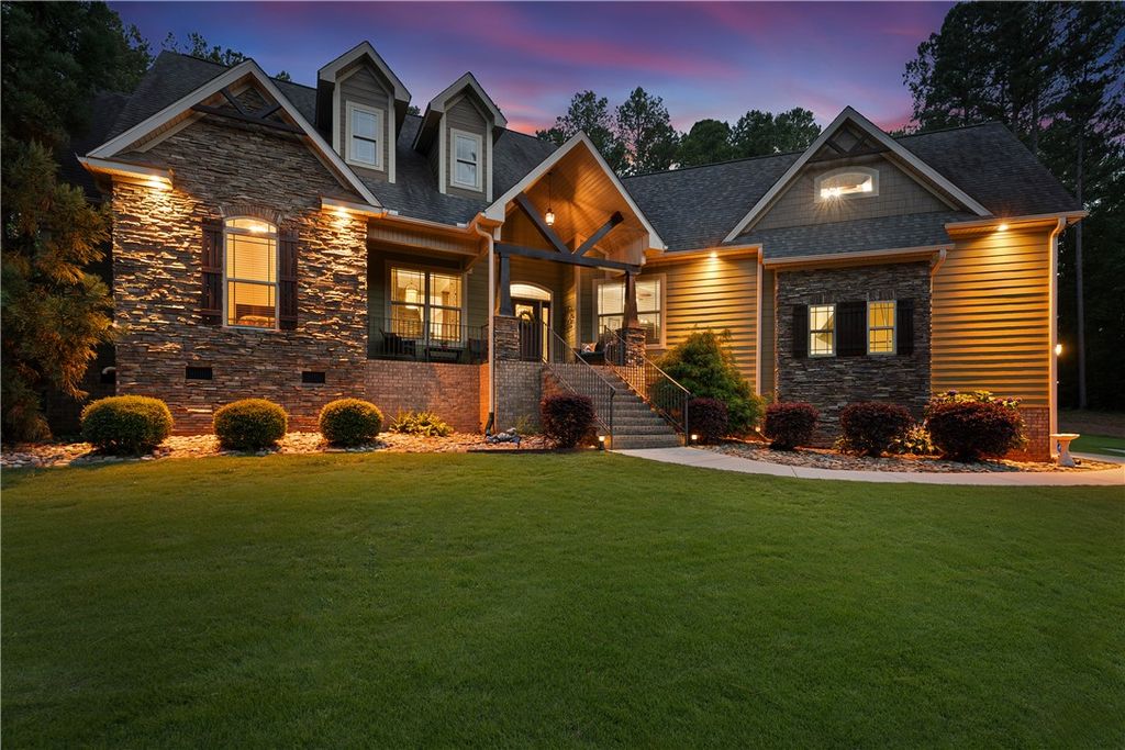 806 Gate View Court, Seneca, SC 29672