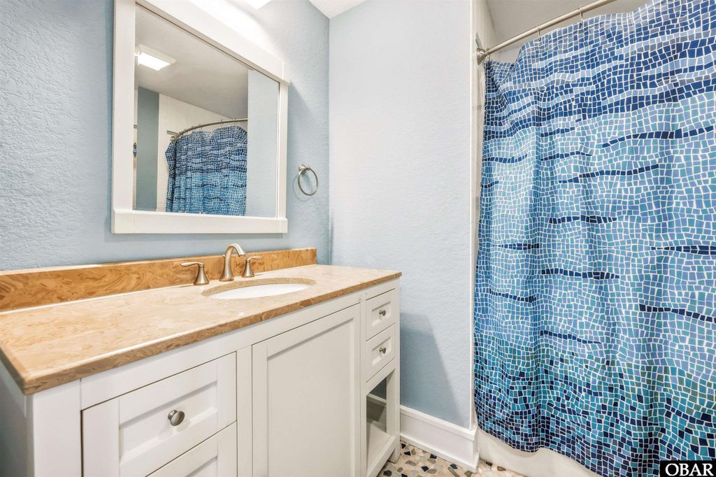 Image 33 of property listing at 907 Lighthouse Drive Lot #9, Corolla, NC 27927