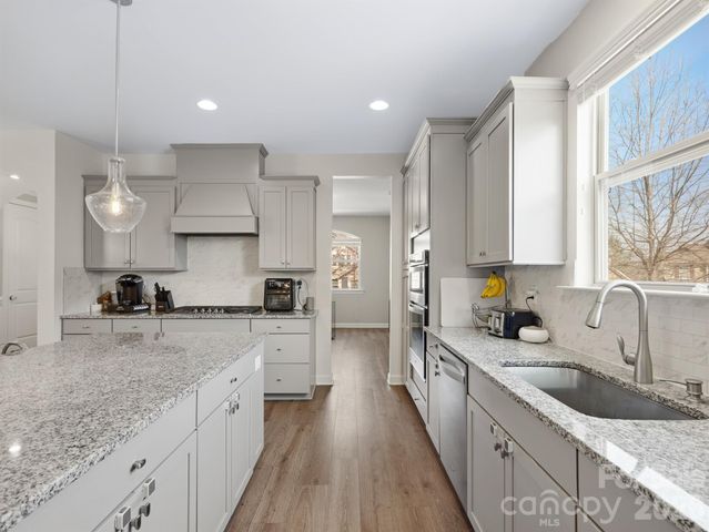 560 Sandbar Point, Clover, SC 29710