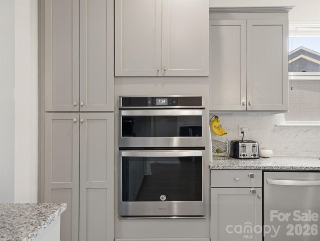 560 Sandbar Point, Clover, SC 29710