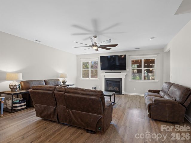 560 Sandbar Point, Clover, SC 29710