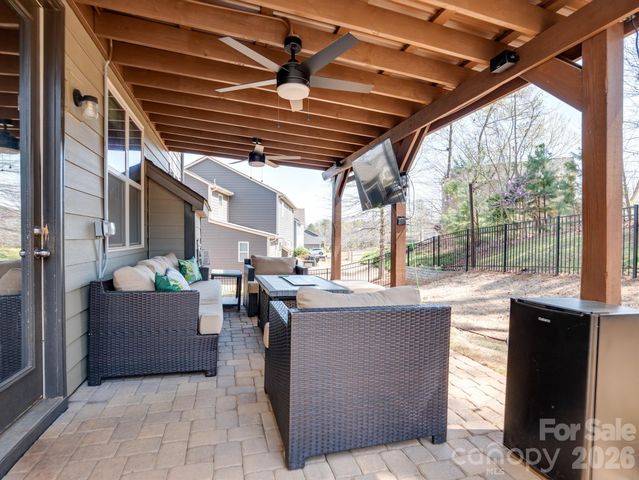 560 Sandbar Point, Clover, SC 29710