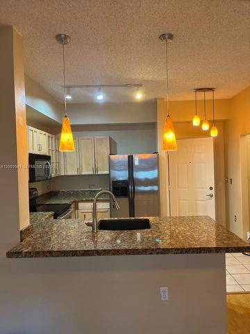 533 NE 3rd Ave 238, Fort Lauderdale, FL 33301