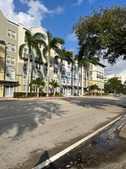 533 NE 3rd Ave 238, Fort Lauderdale, FL 33301