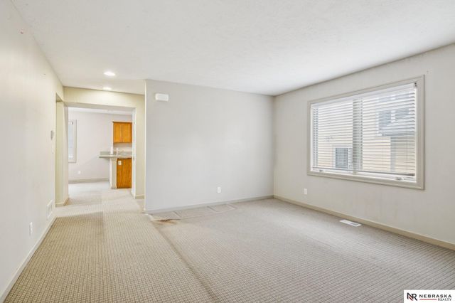 4209 Lake Street, Omaha, NE 68111