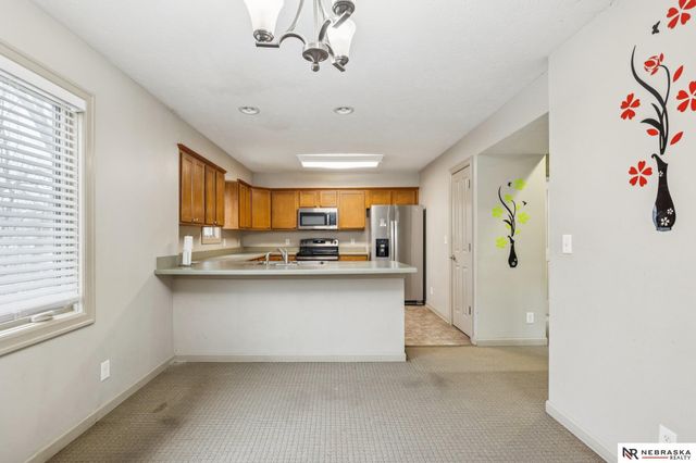 4209 Lake Street, Omaha, NE 68111