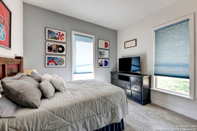 435 Belmont, San Antonio, TX 78202