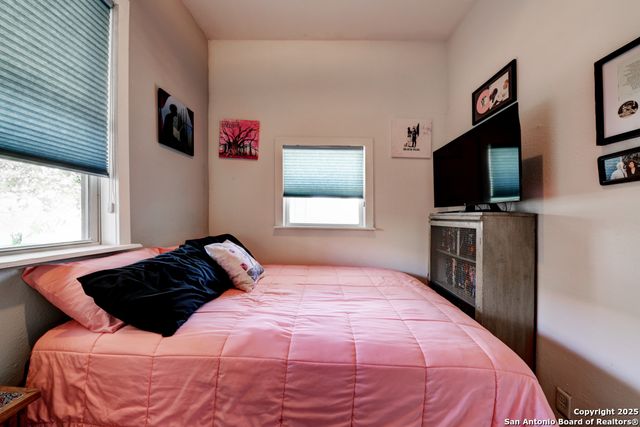 435 Belmont, San Antonio, TX 78202