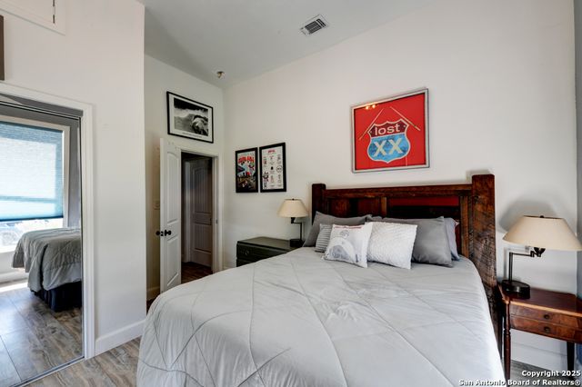 435 Belmont, San Antonio, TX 78202