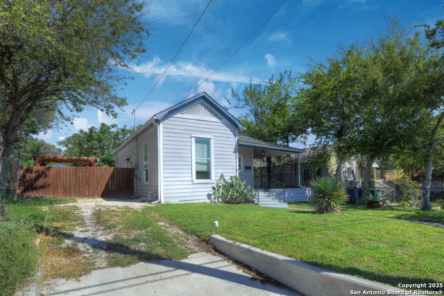435 Belmont, San Antonio, TX 78202