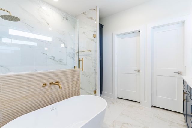 2428 Ella Boulevard, Houston, TX 77008