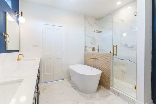 2428 Ella Boulevard, Houston, TX 77008