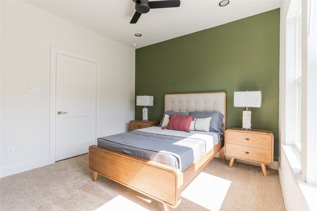 2428 Ella Boulevard, Houston, TX 77008